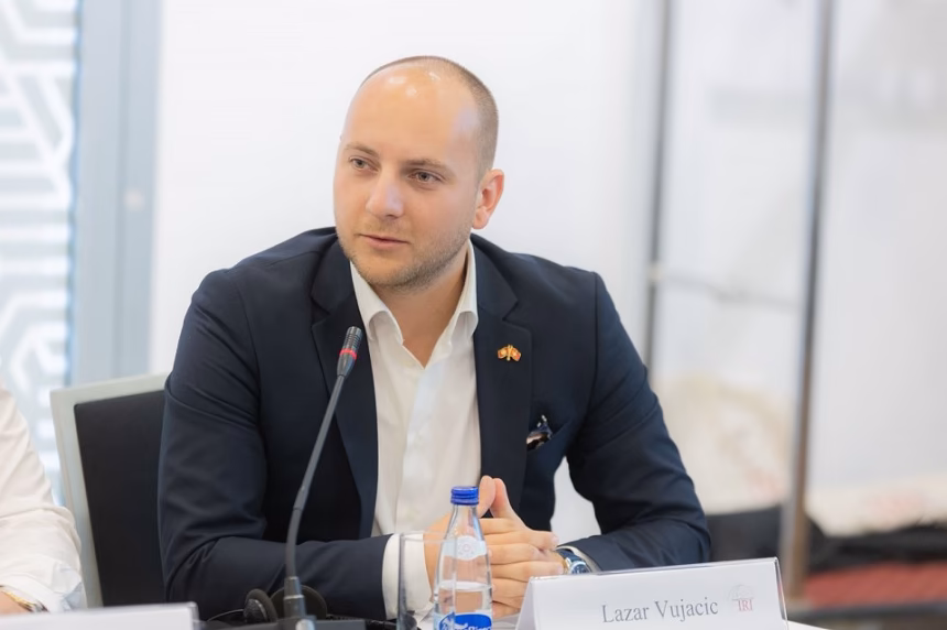 Vujačić: Predstavnici državne vlasti duguju odgovor