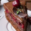 Čokoladna torta s višnjama
