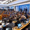 U podne premijerski sat