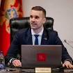 Spajić o cijenama goriva: Malo su svi potrčali da paniče, ali mogli smo i mi biti koordinisaniji